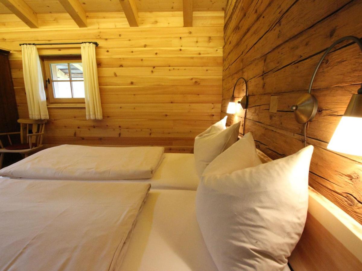 Chalet On The Ski Slope In St Johann In Tyrol Apfeldorf Exterior photo